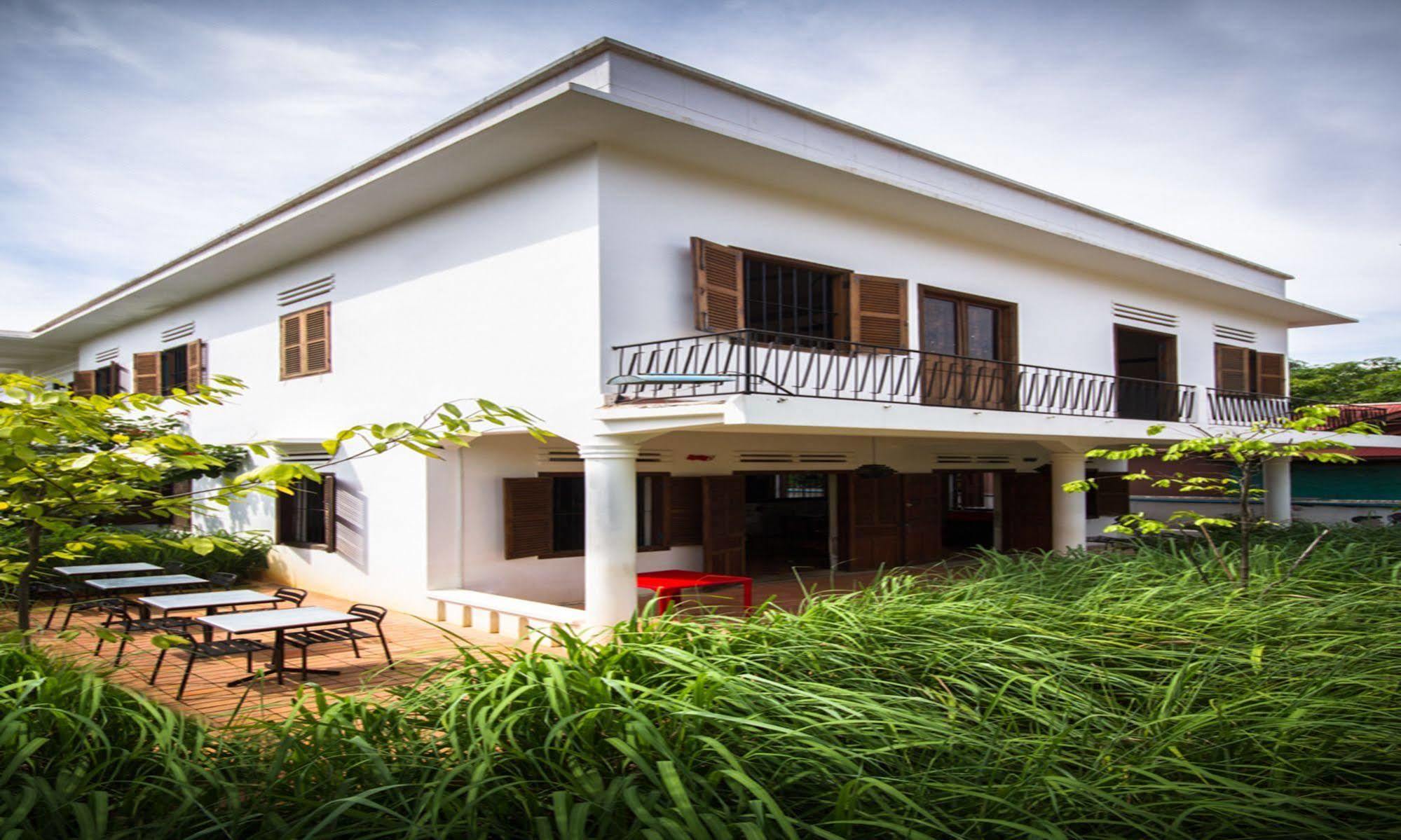 Pages Rooms Hotel Siem Reap Luaran gambar